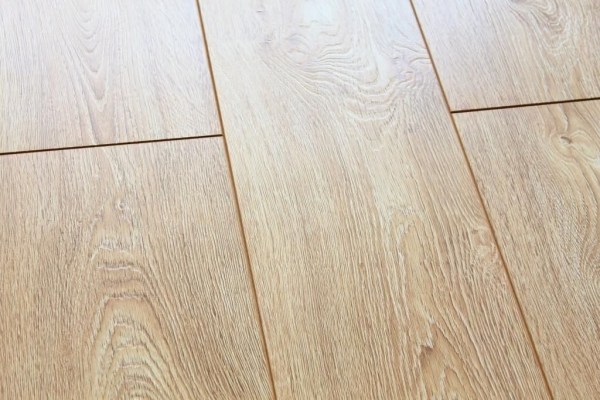 bspol/laminat_westerhof_super_step_dub_lafore_a24027